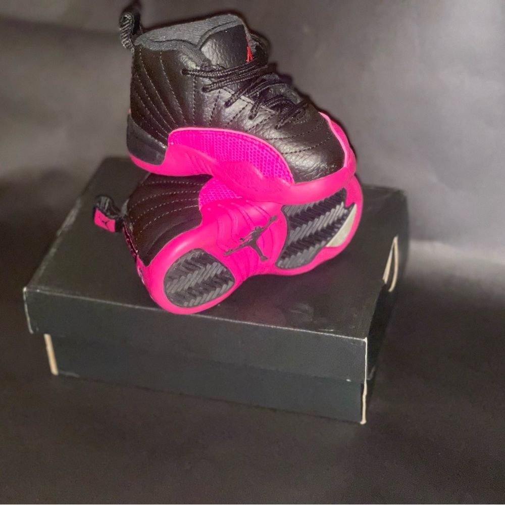 AIR JORDAN 12 RETRO TD 'DEADLY PINK'